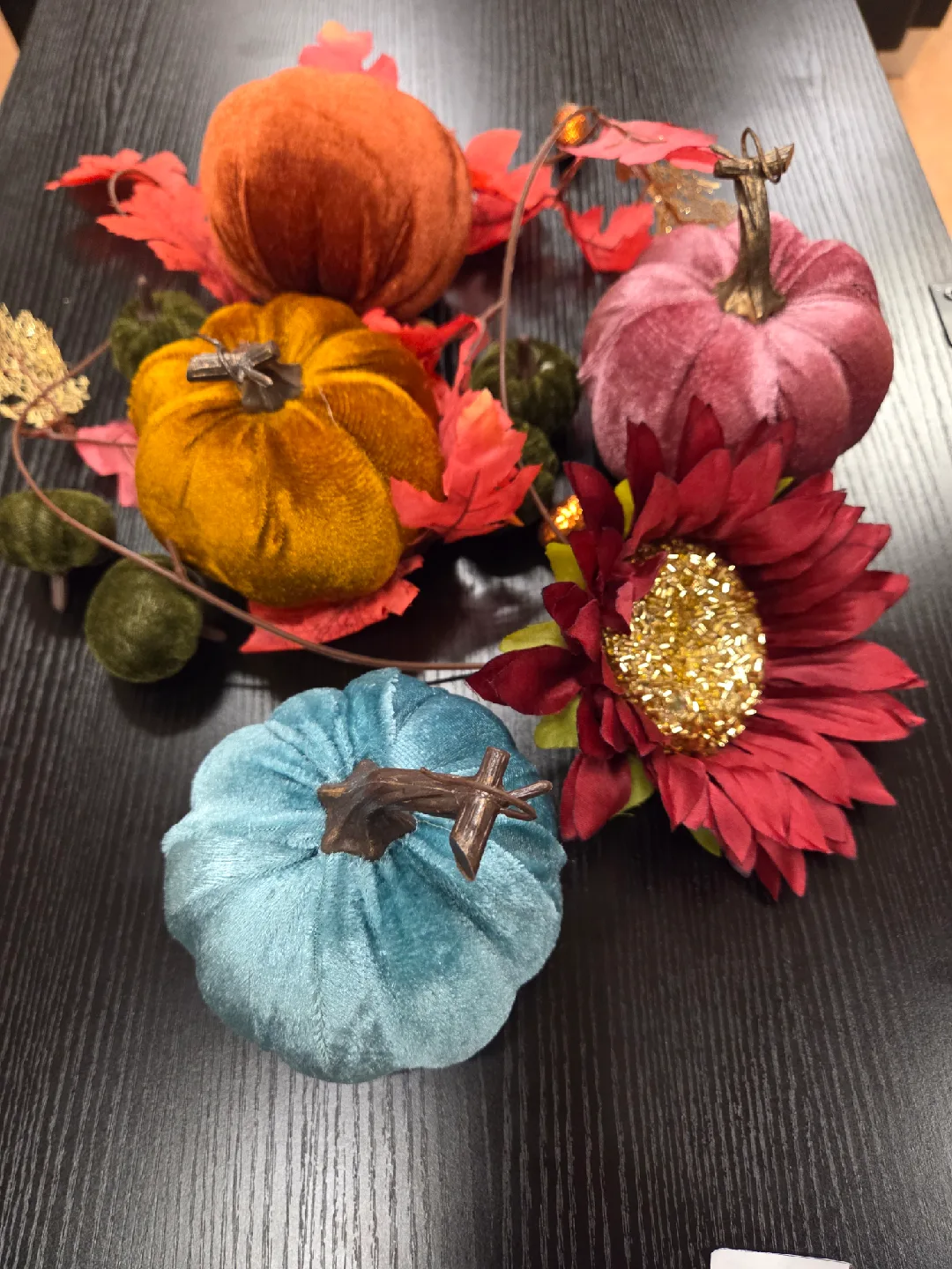 Fall Velvet Pumpkins - Home Decor