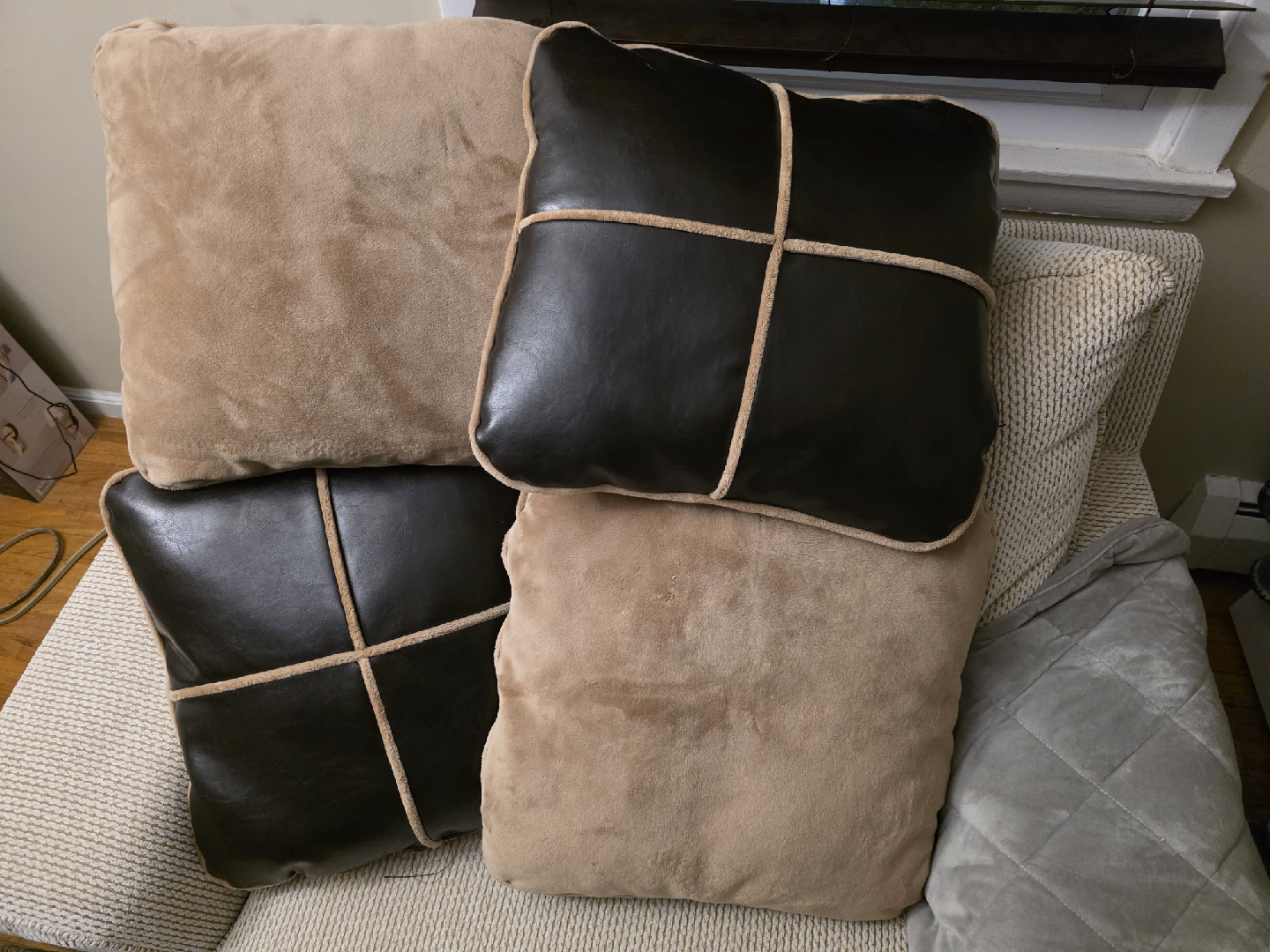 Throw Pillow Set - Beige & Black - photo 3