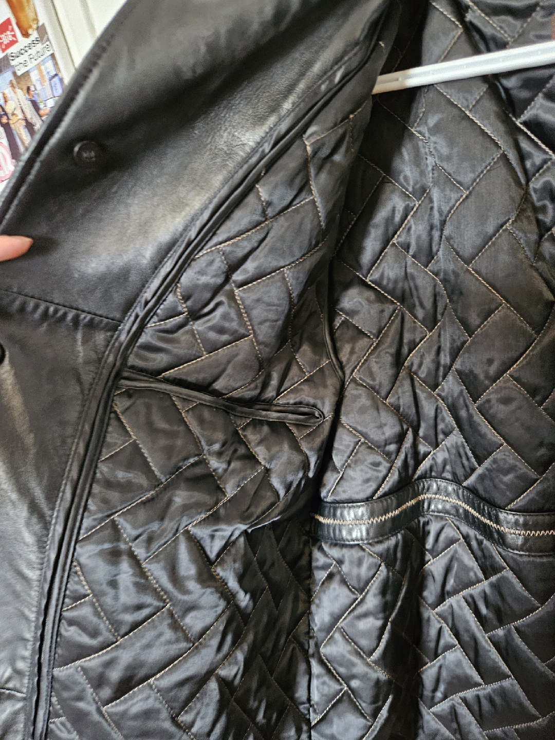 Danier Black Leather Jacket - Size 42 - photo 5