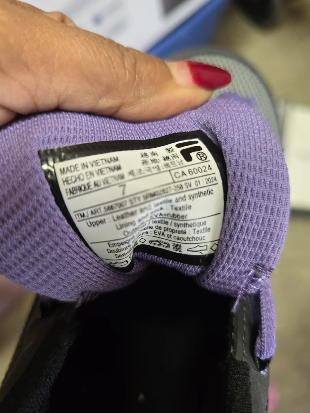 Fila Running Shoes - Women's Size 7 image indicator(2)