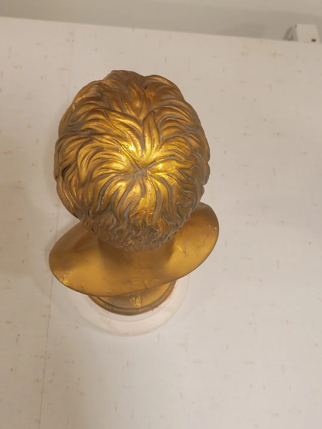 Gold Bust Sculpture of Juilus Caesar. art image indicator(5)