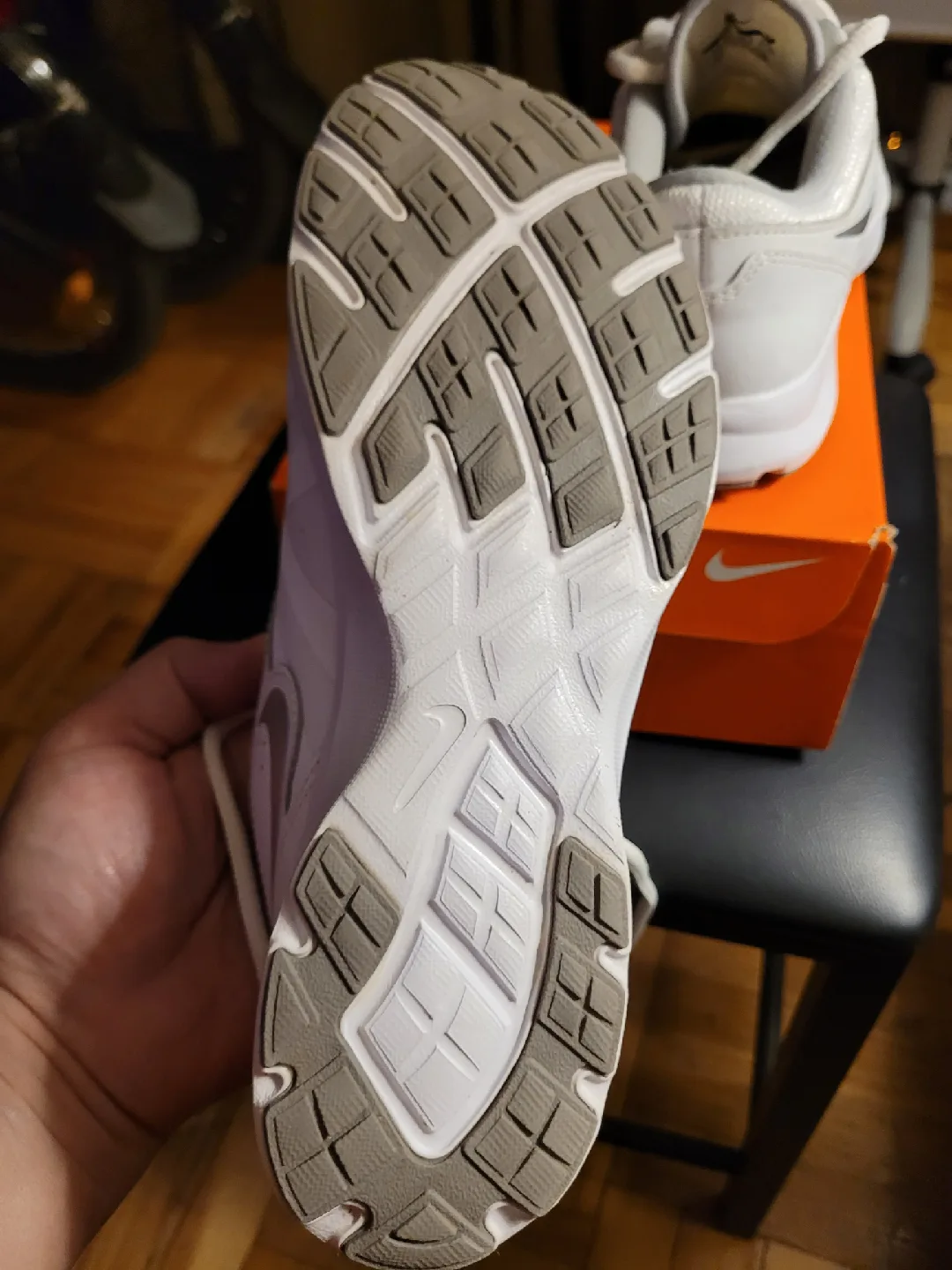 Nike Revolution 3 Women's Running Shoes - Size 7.5 image indicator(5)