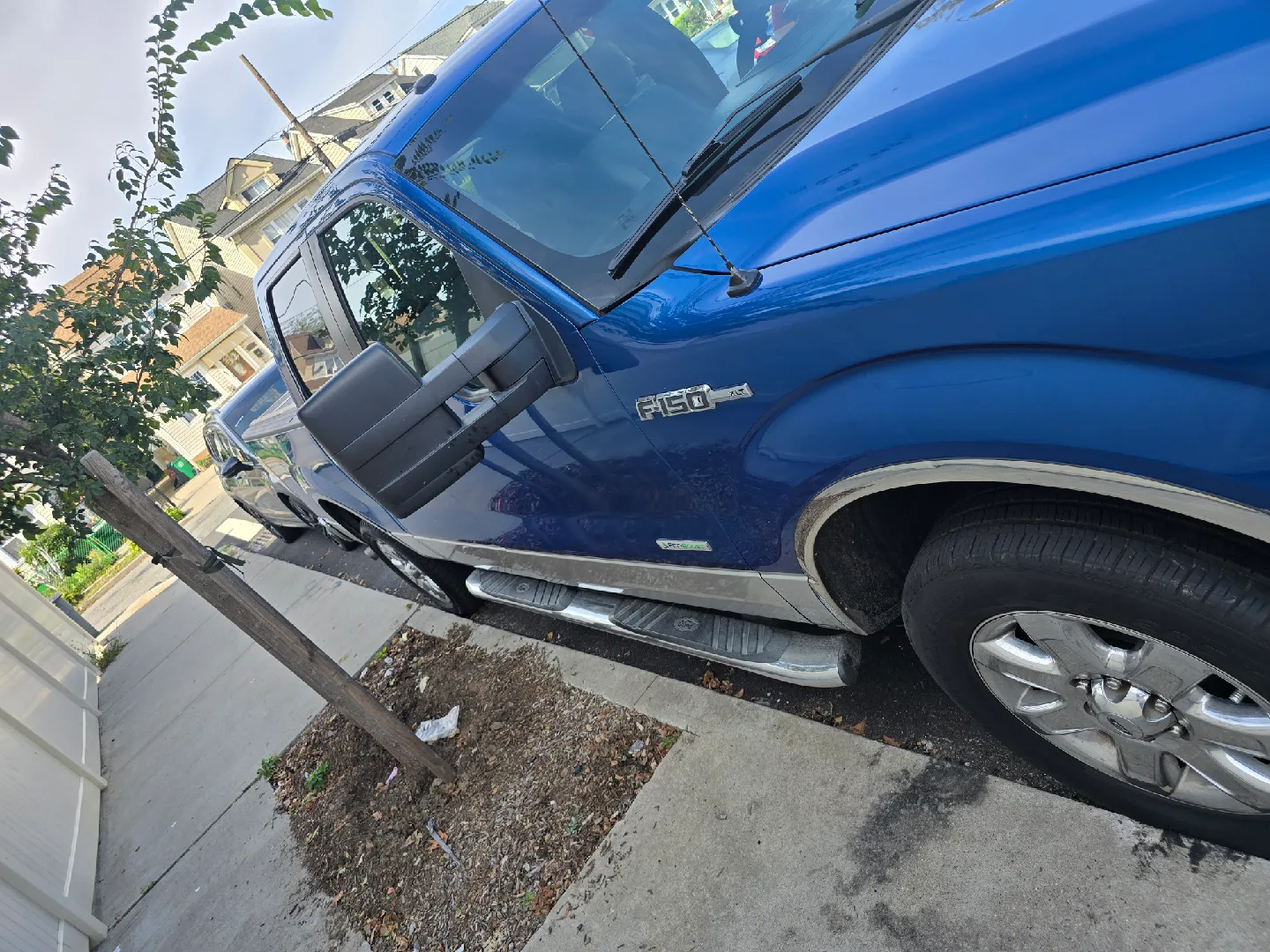 Ford F-150 Blue Truck image indicator(7)