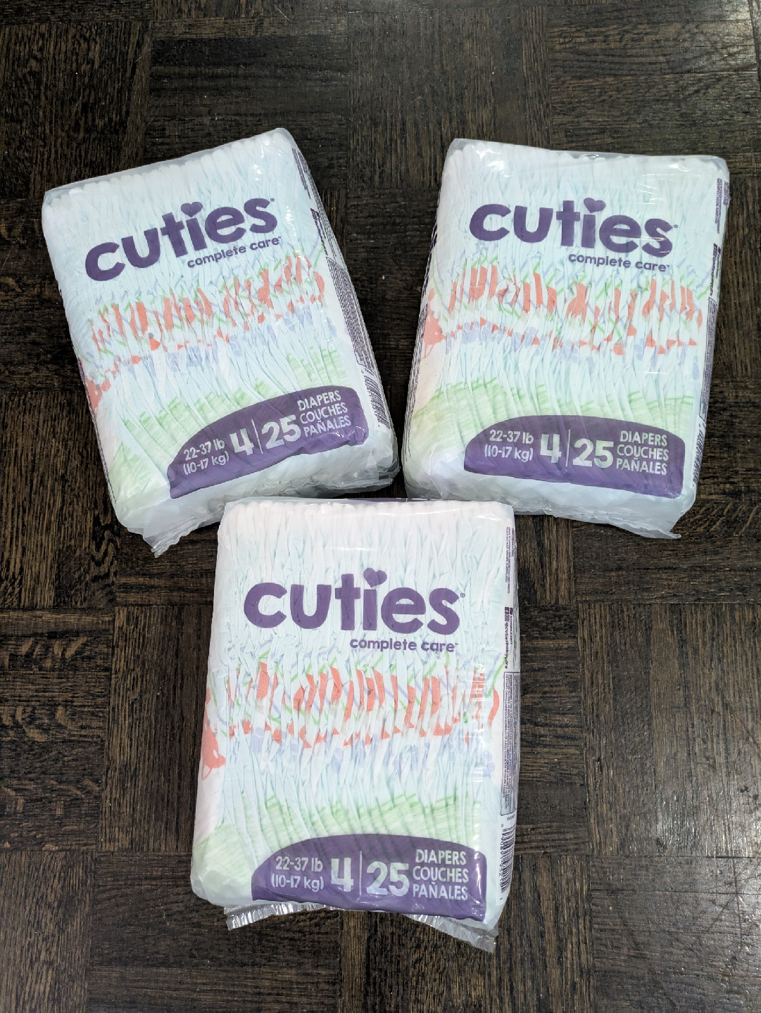 Cuties Complete Care Diapers Size 4 (22-37 lb)