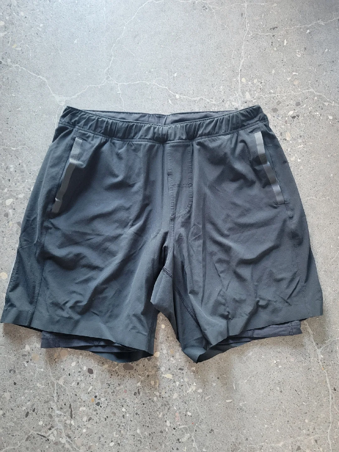 Lululemon Short thumbnail