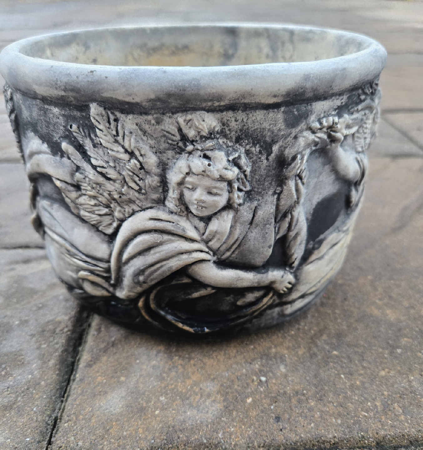 7" Angel Design Planter Pot - photo 5