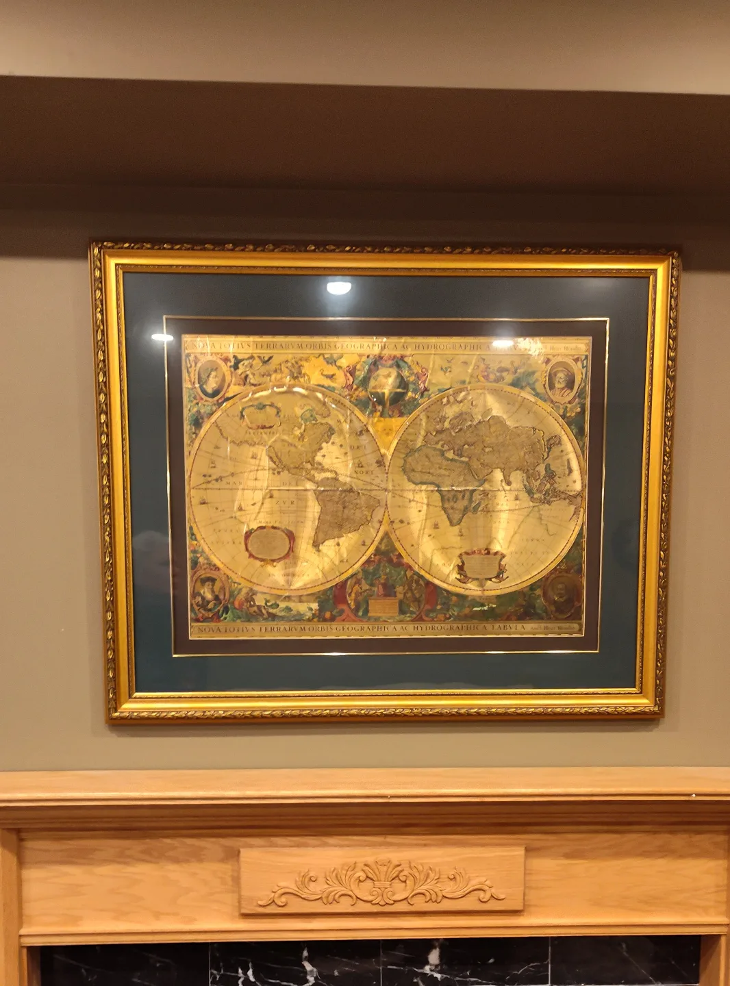 Framed World Map Art image indicator(3)