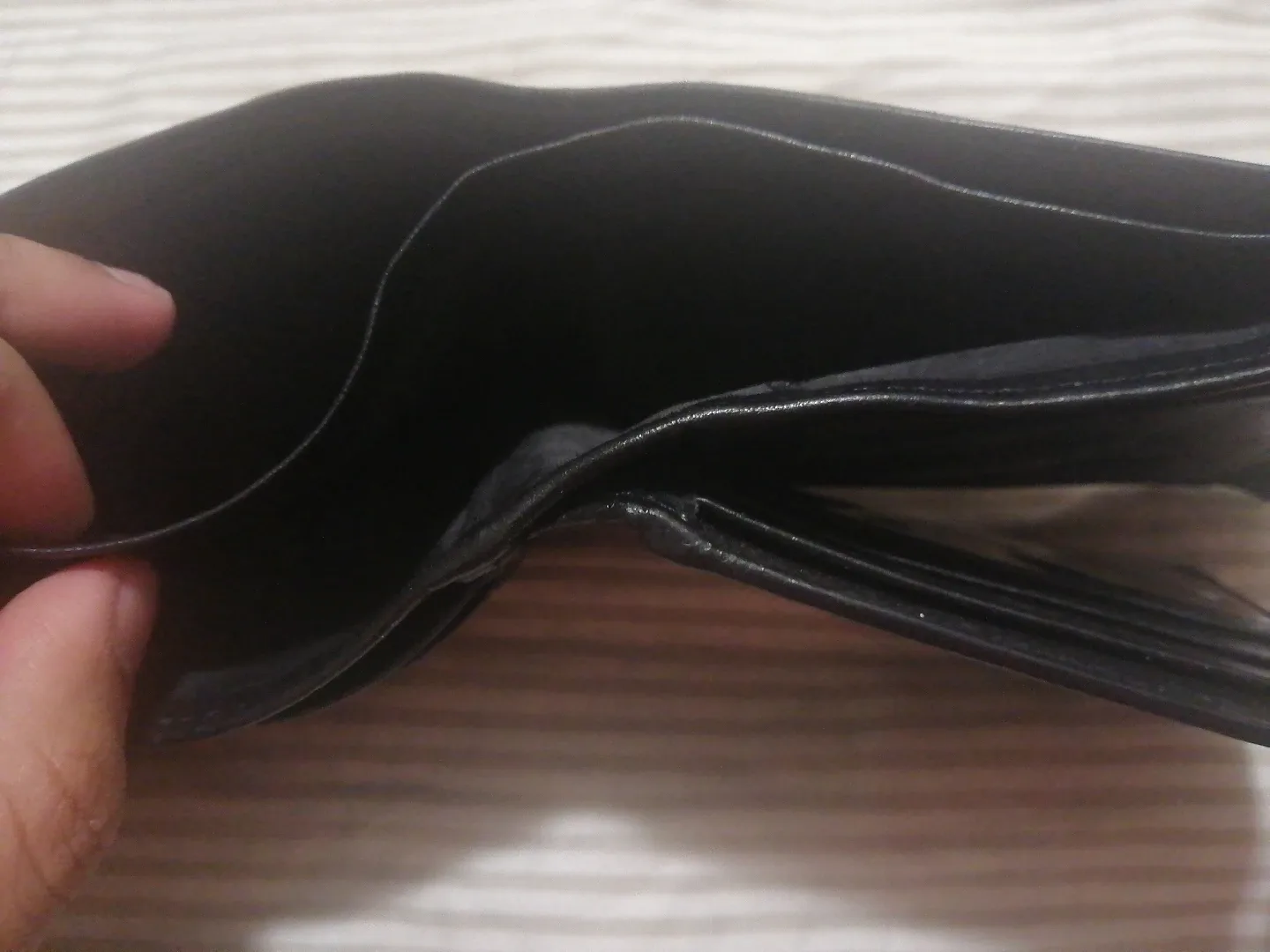 Black & Brown Leather Wallet image indicator(8)