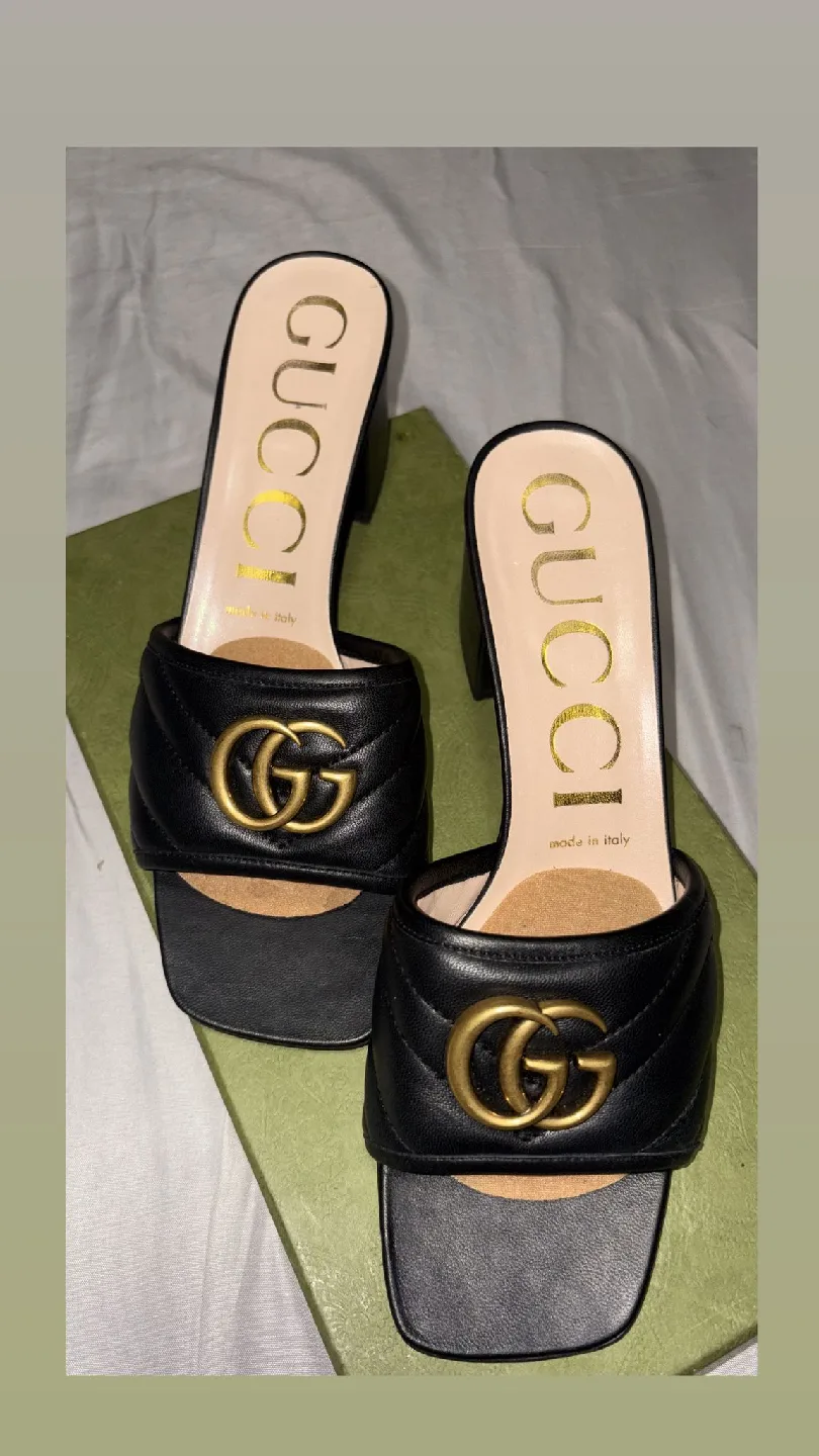 Gucci Black Leather Sandals Size 39 image indicator(3)