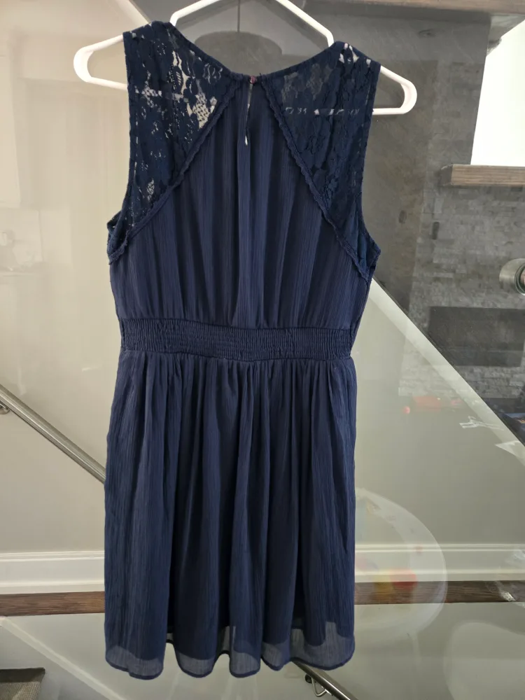 Vero Moda Blue Lace Dress - Size S image indicator(2)
