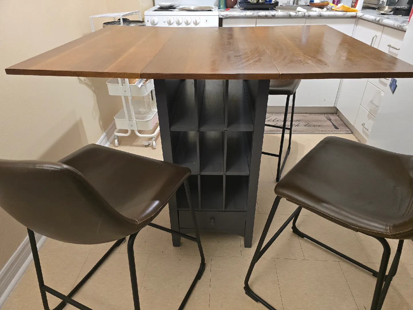 Kitchen/bar Table with Wine Rack & 3 bar  Chairs image indicator(4)