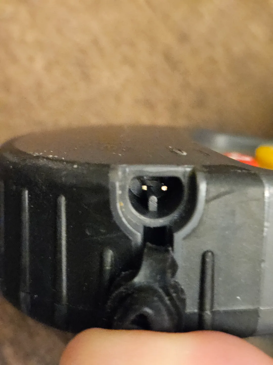 PetSafe 1000 Large Dog Bark Collar with Remote image indicator(2)