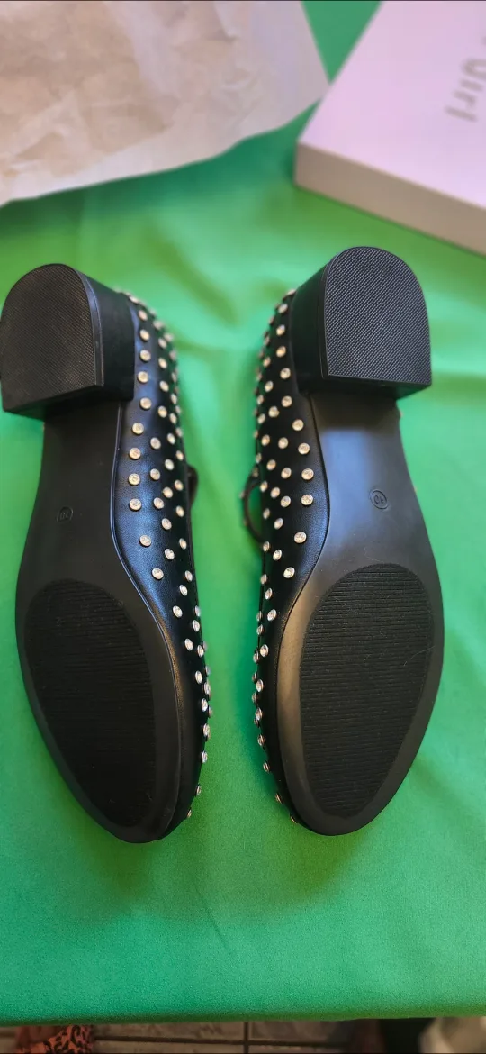Madden Girl Black Studded Mary Jane Flats, Size 10 New in Box image indicator(5)