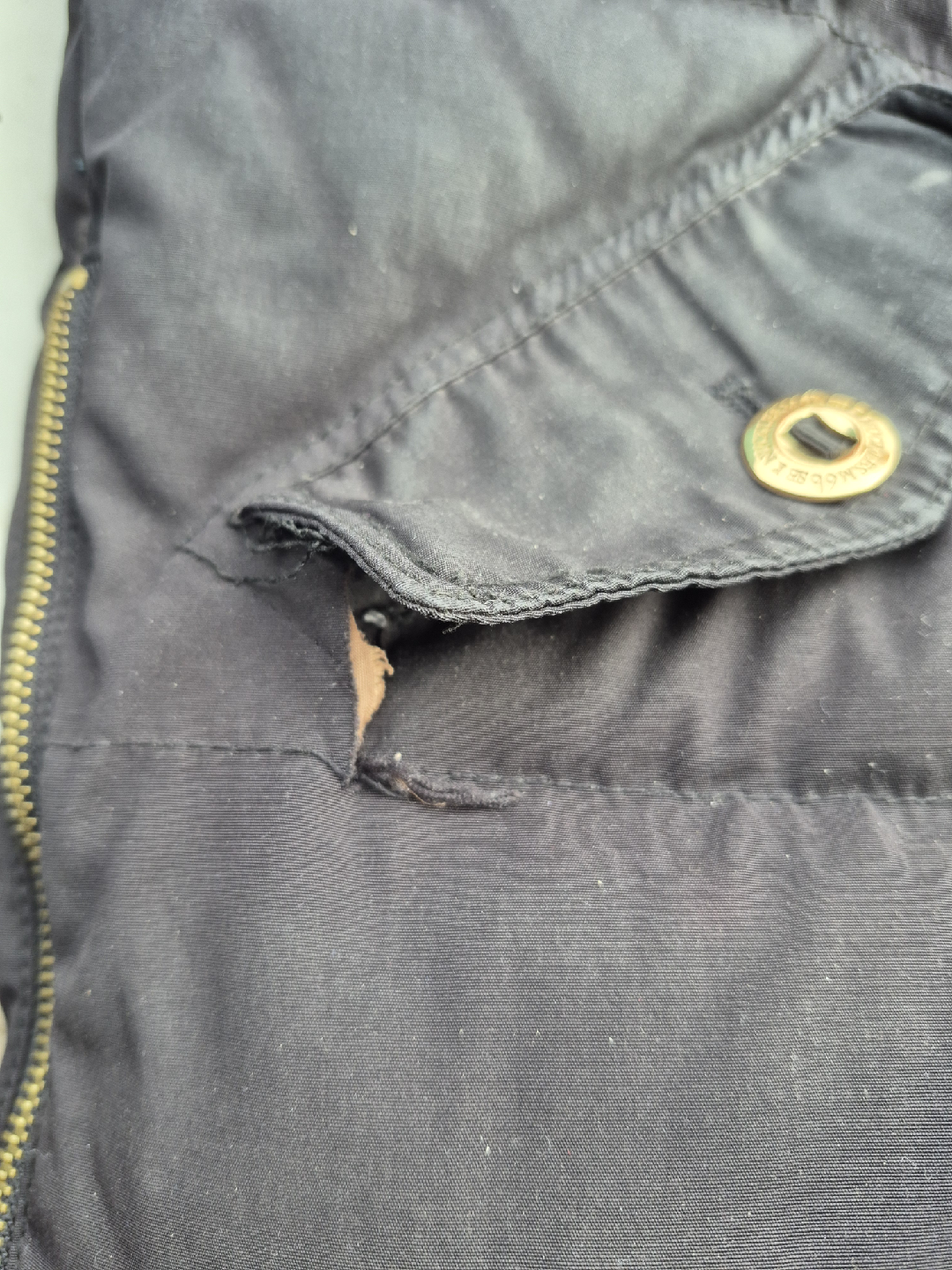 Moose Knuckles Down Parka - Size M - photo 4
