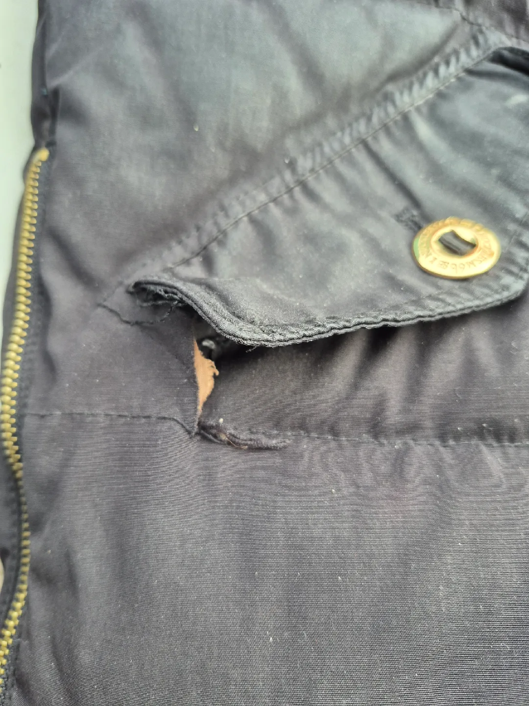 Moose Knuckles Down Parka - Size M image indicator(4)