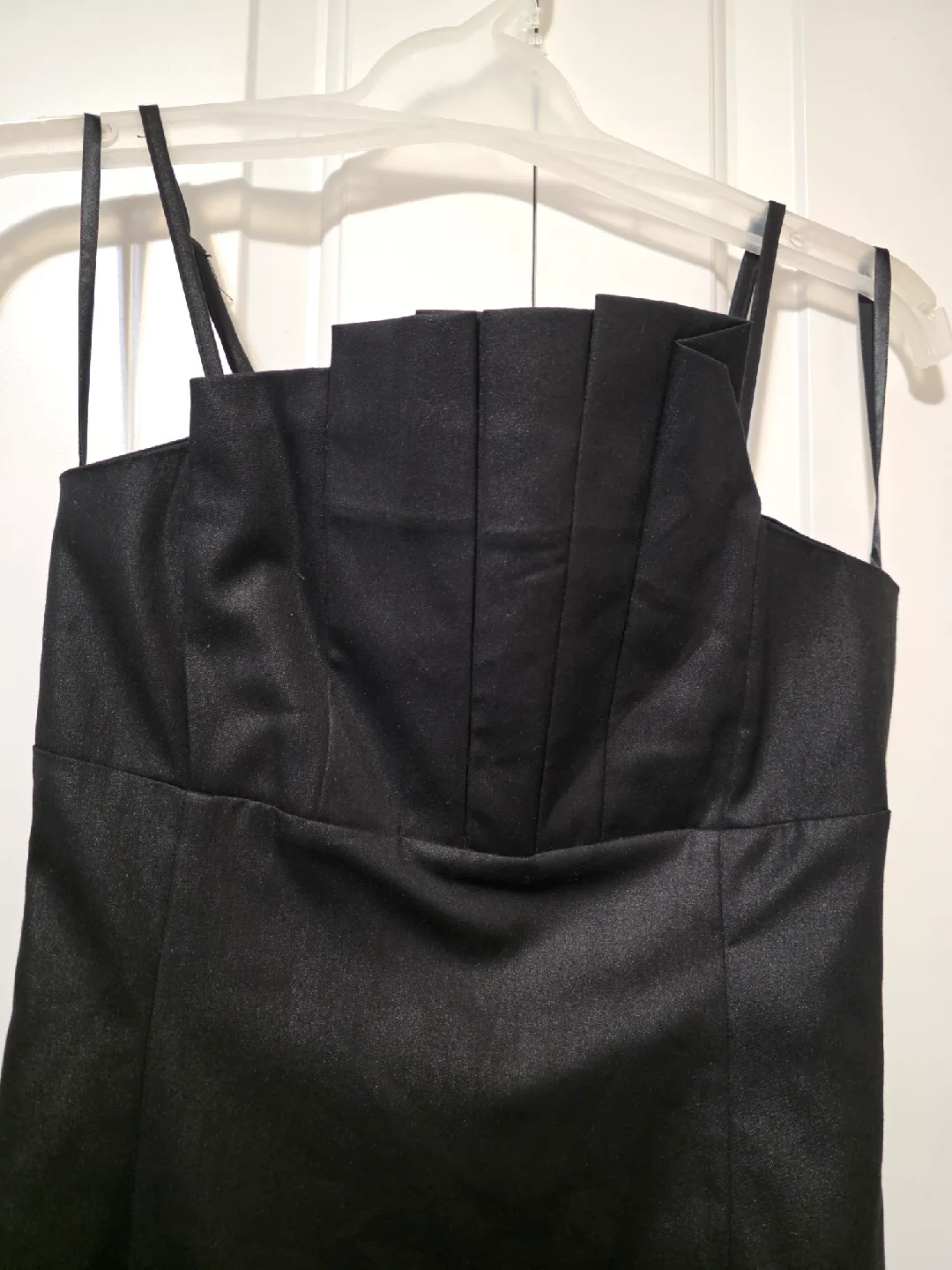 Black Dress - size 4 image indicator(3)