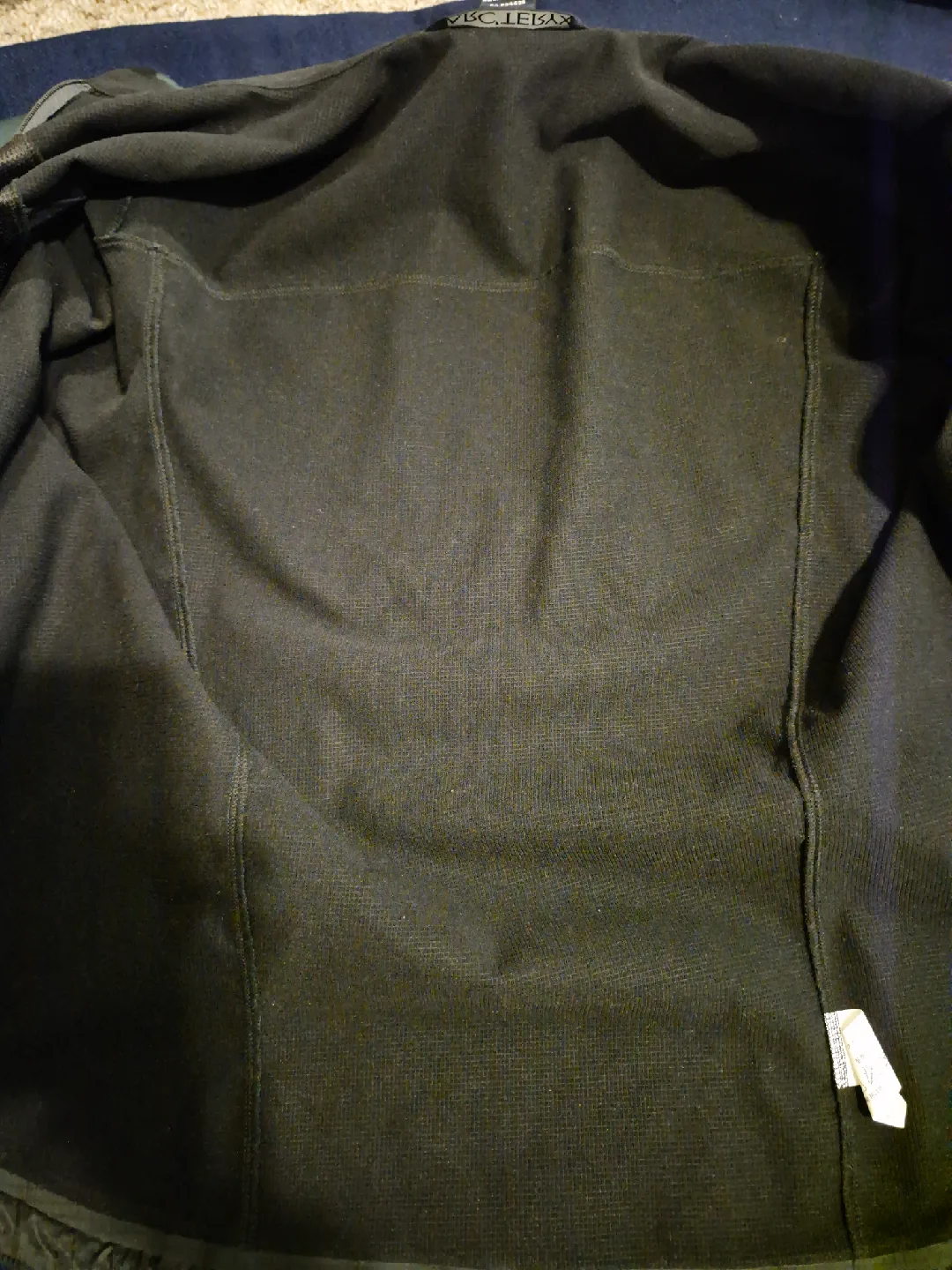 Arc'teryx Jacket - Size S image indicator(6)