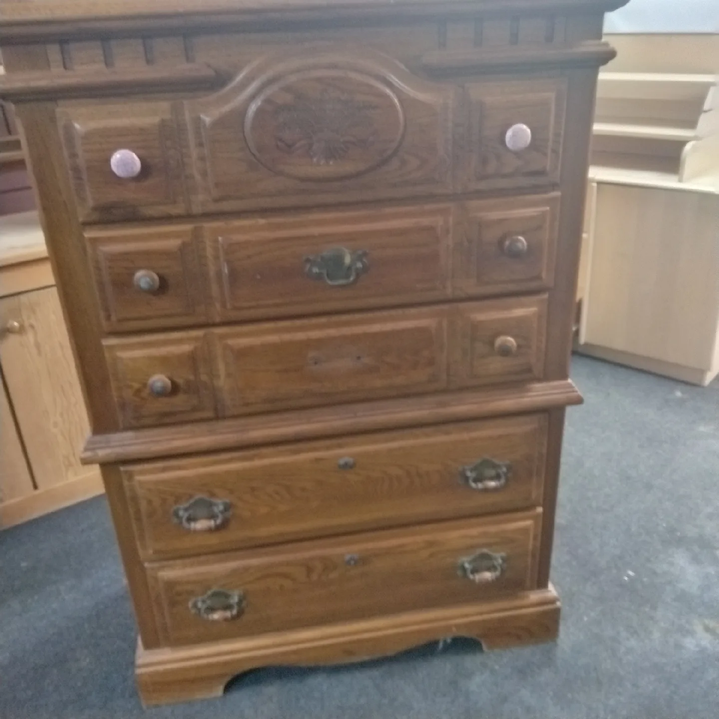 dresser thumbnail