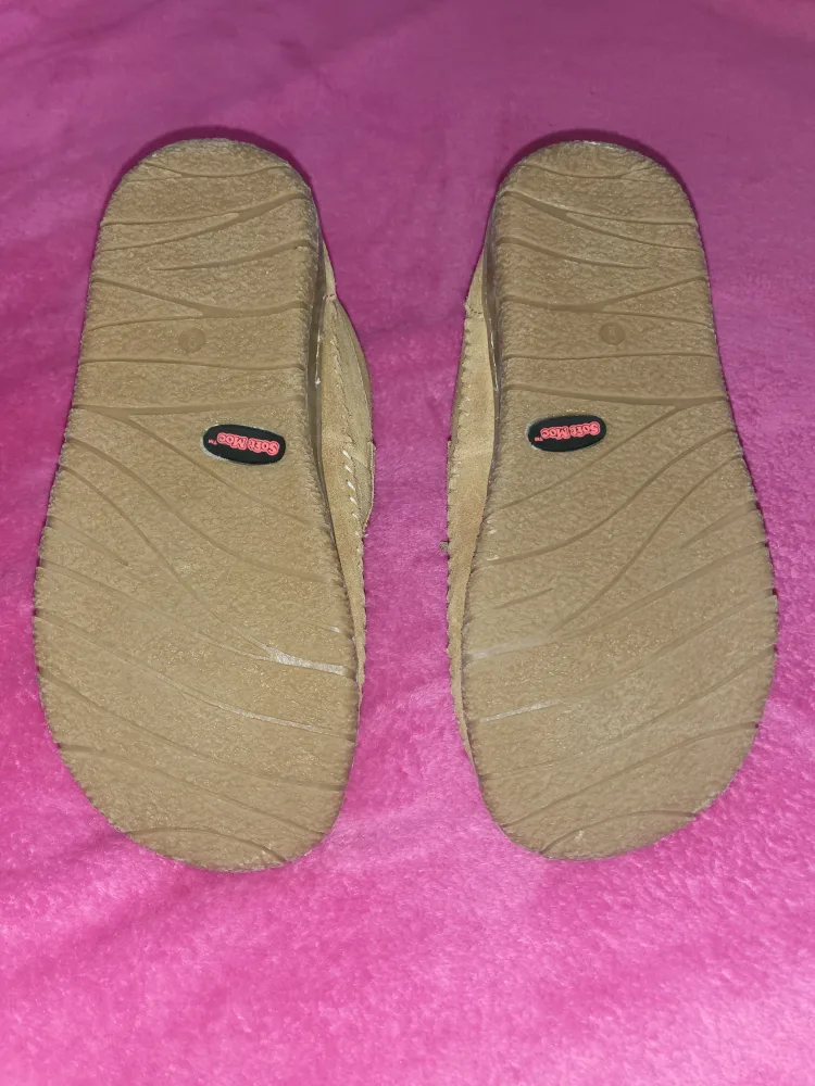 SoftMoc Shawnee Boots - Size 9M image indicator(3)