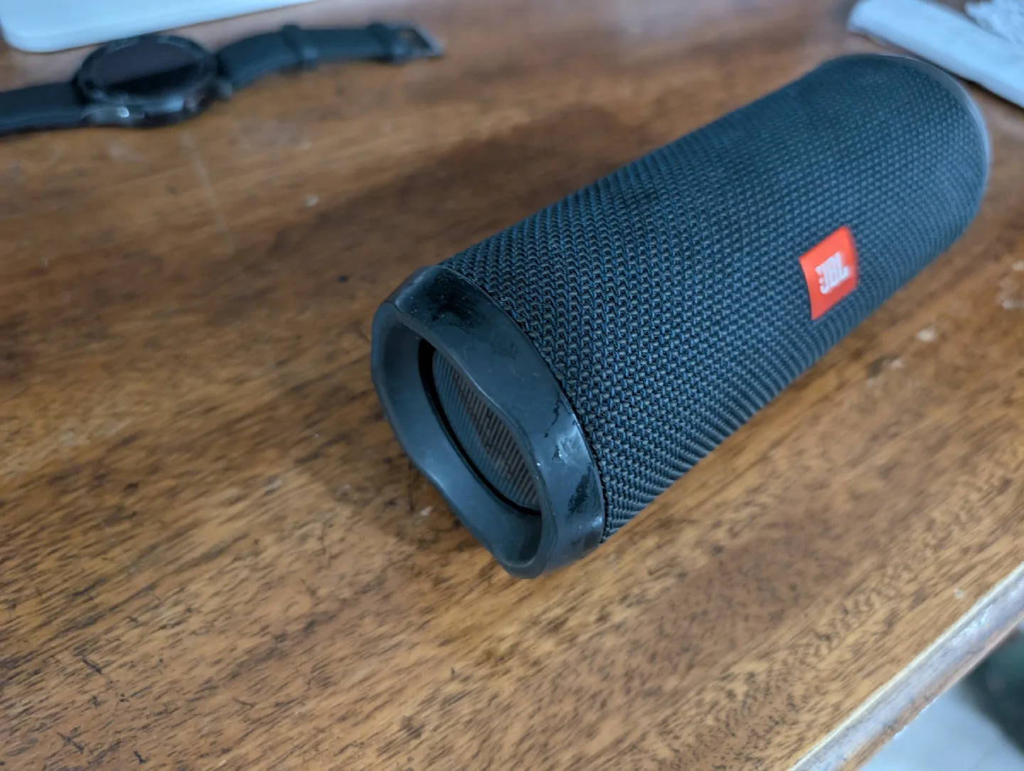 JBL Flip 4 Bluetooth Speaker - Black image indicator(3)