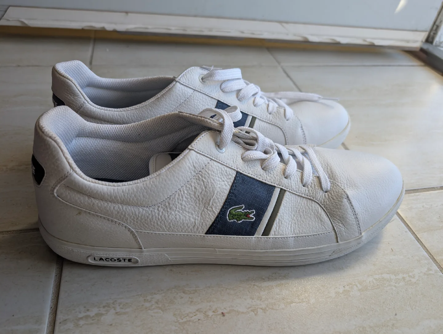 Lacoste Sport White Leather Sneakers - Size 15 image indicator(2)
