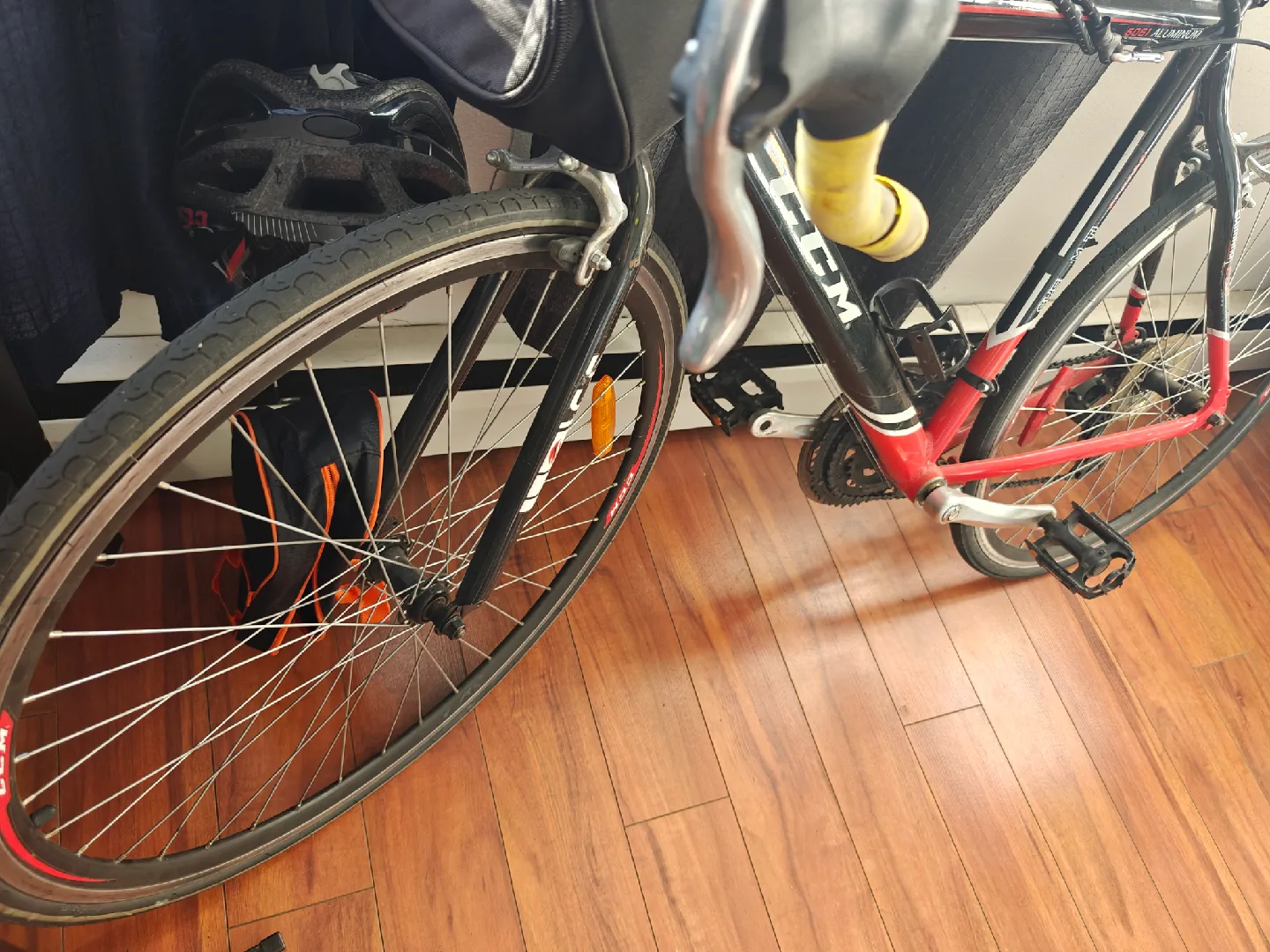 CCM Presto Road Bike image indicator(2)