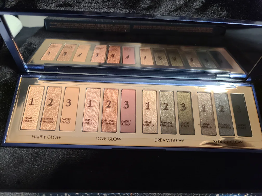 Charlotte Tilbury Starry Eyes to Hypnotise Palette thumbnail