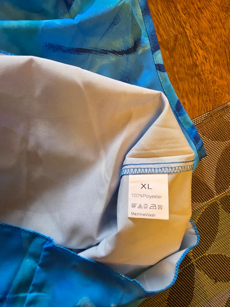 Blue Floral Halter Top - Size XL image indicator(3)