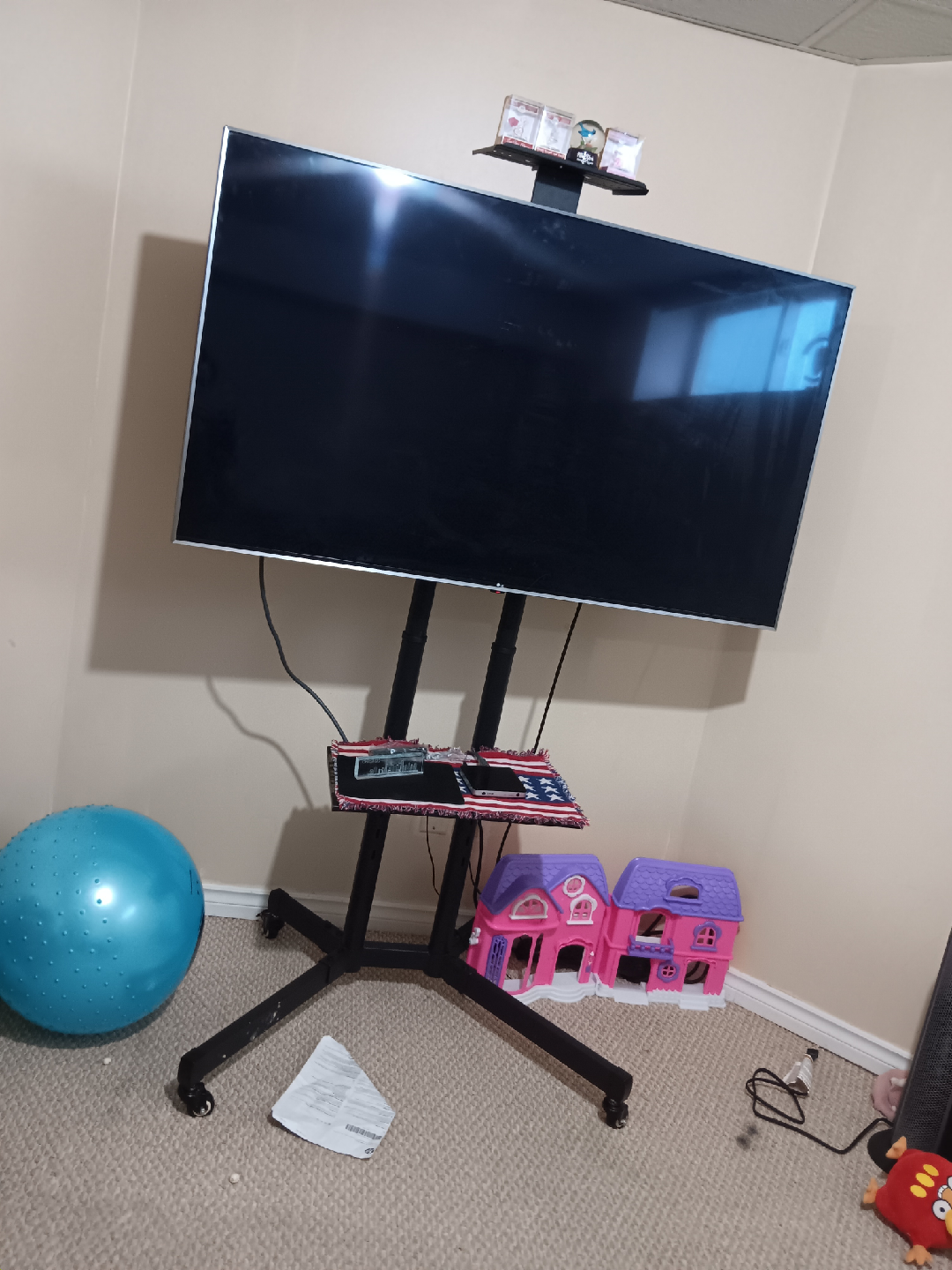 LG 65 inch TV with stand - photo 4