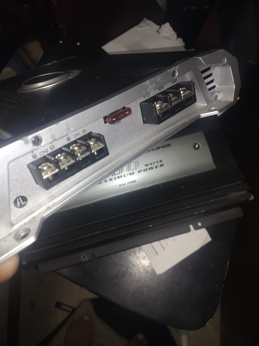 FL APX1002 1000W MOSFET Amplifier - photo 2