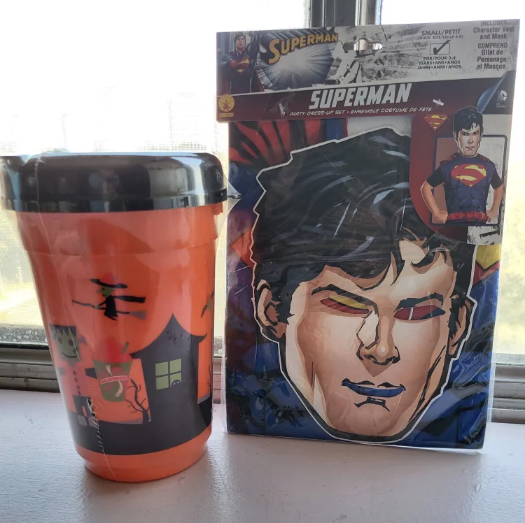 Superman Halloween Costume Set (Size Small), with Halloween Mug image indicator(2)