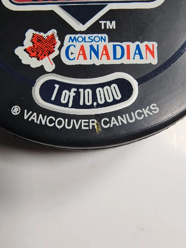 Vancouver Canucks Molson Canadian Hockey Puck image indicator(6)
