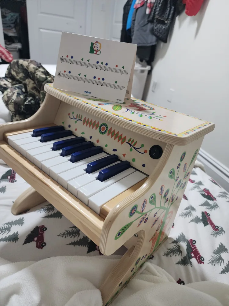 Djeco Wooden Toy Piano image indicator(2)
