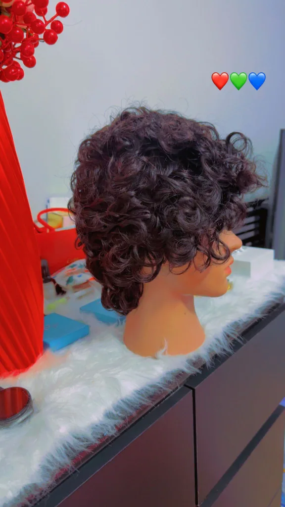 Curly Wig image indicator(3)