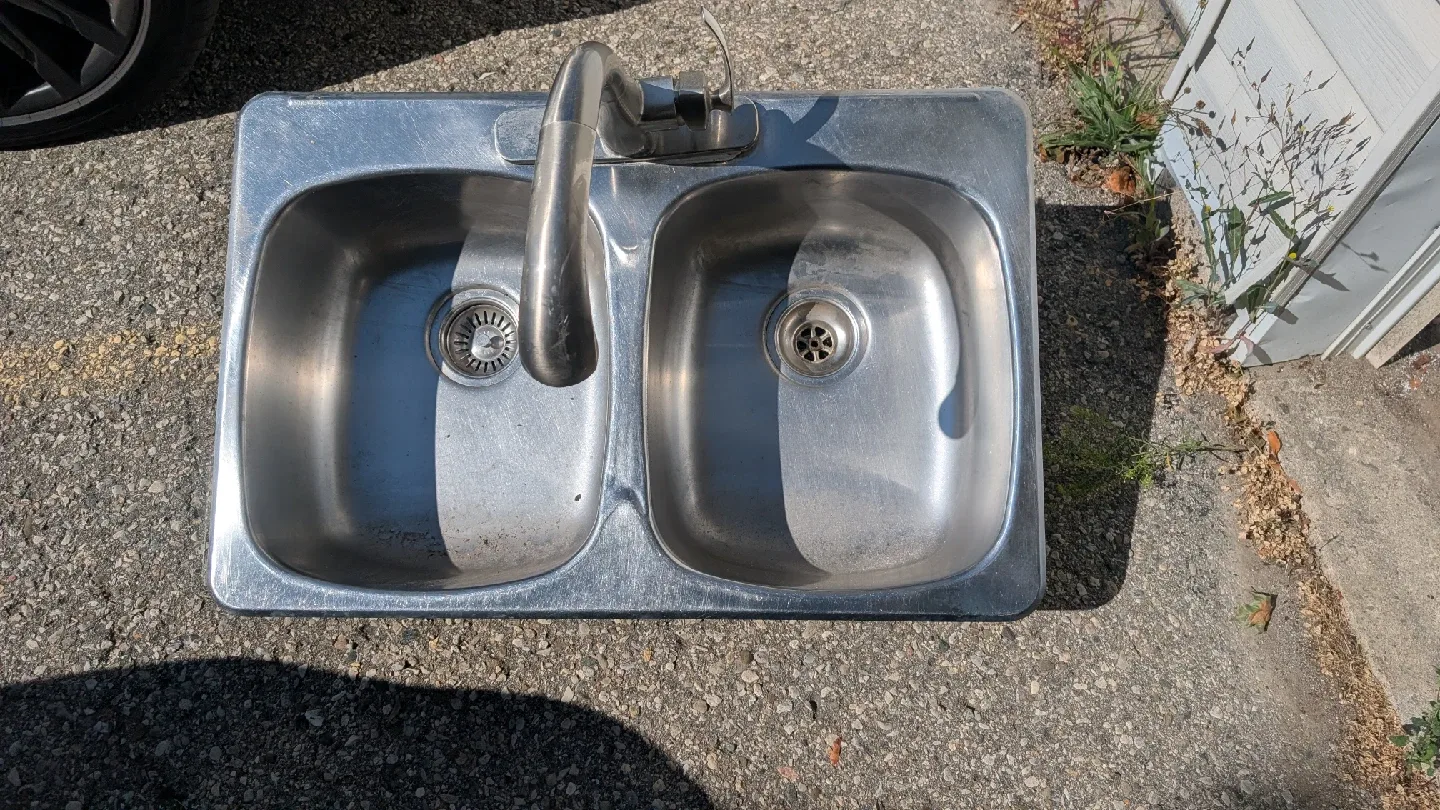 Stainless Steel Double Basin Kitchen Sink with faucet image indicator(3)