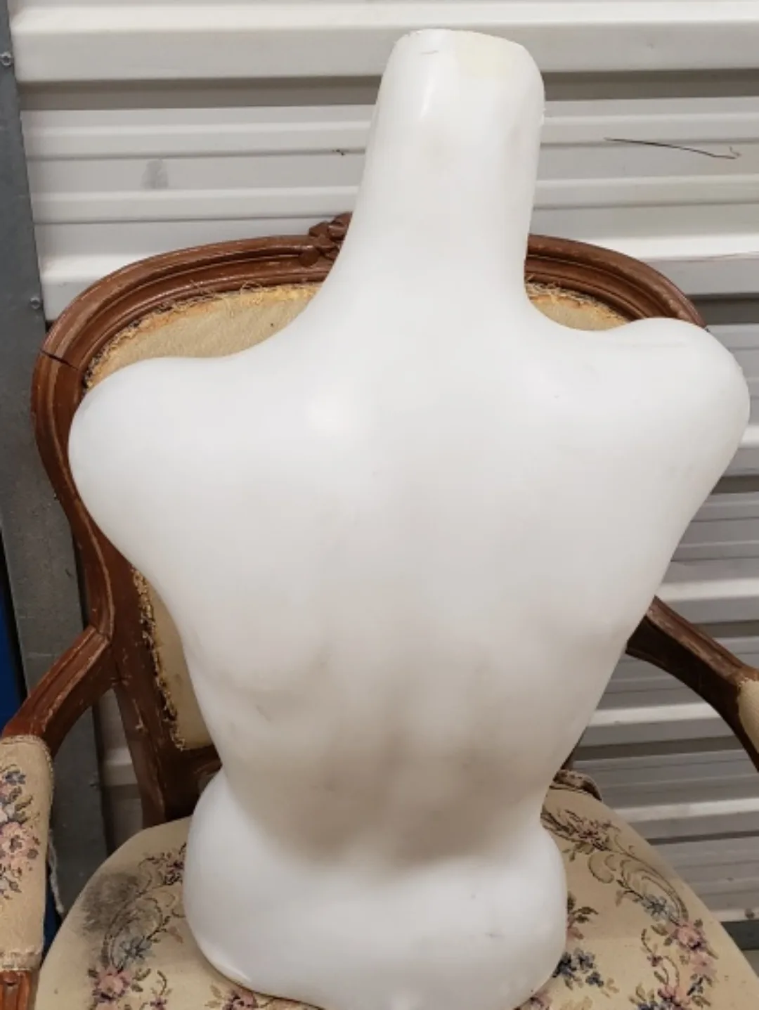 2 Female Mannequin Torso Form image indicator(4)