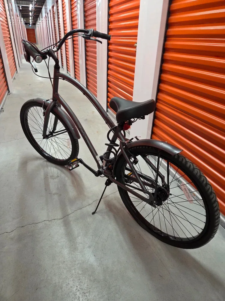 Hyper Bicycle Men's Cruiser 26" Commuter Bike, Gray image indicator(4)