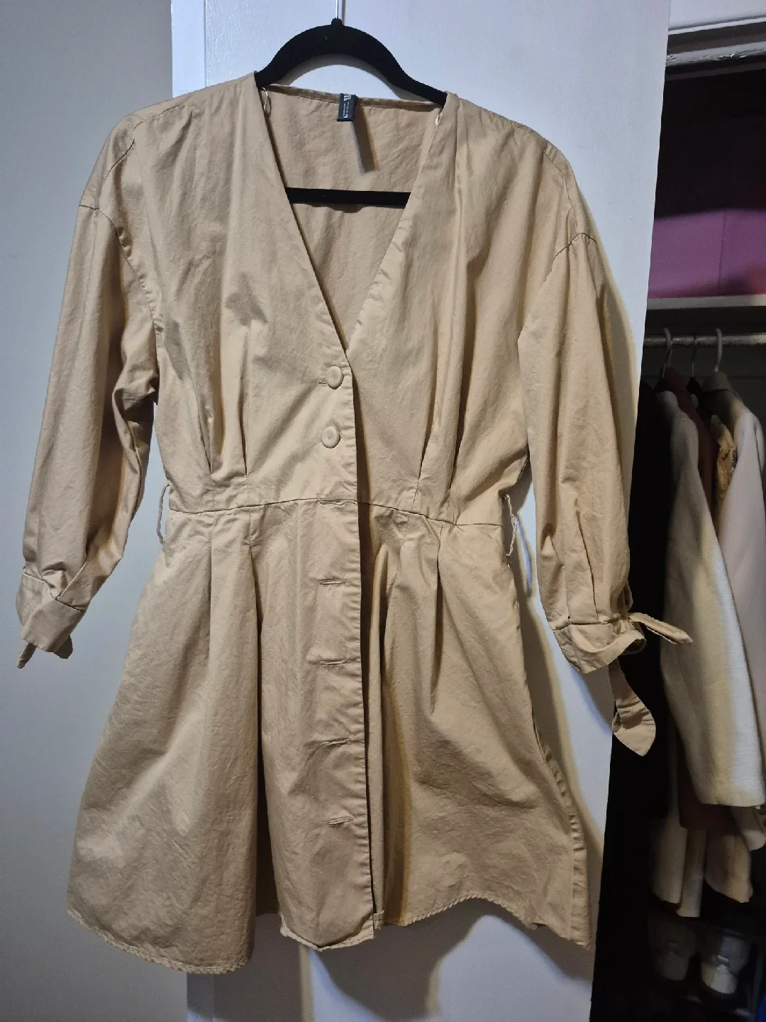 Zara Beige Dress - Size EUR M thumbnail