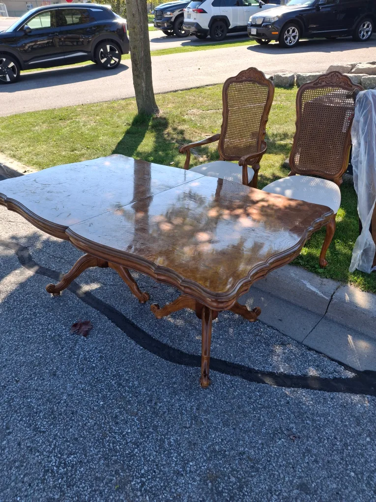 Vintage Dining Table & Chairs Set thumbnail