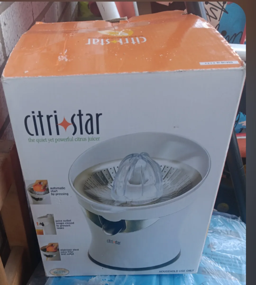 Citri Star Citrus Juicer - Like New! thumbnail