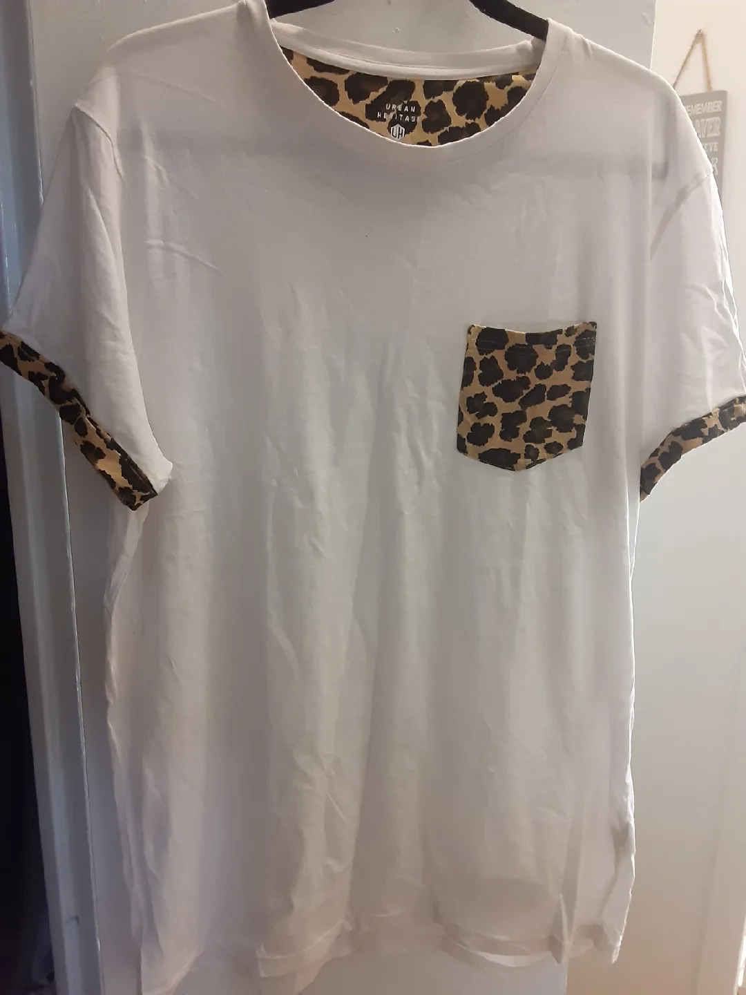 Urban Heritage White Women's T-Shirt image indicator(2)