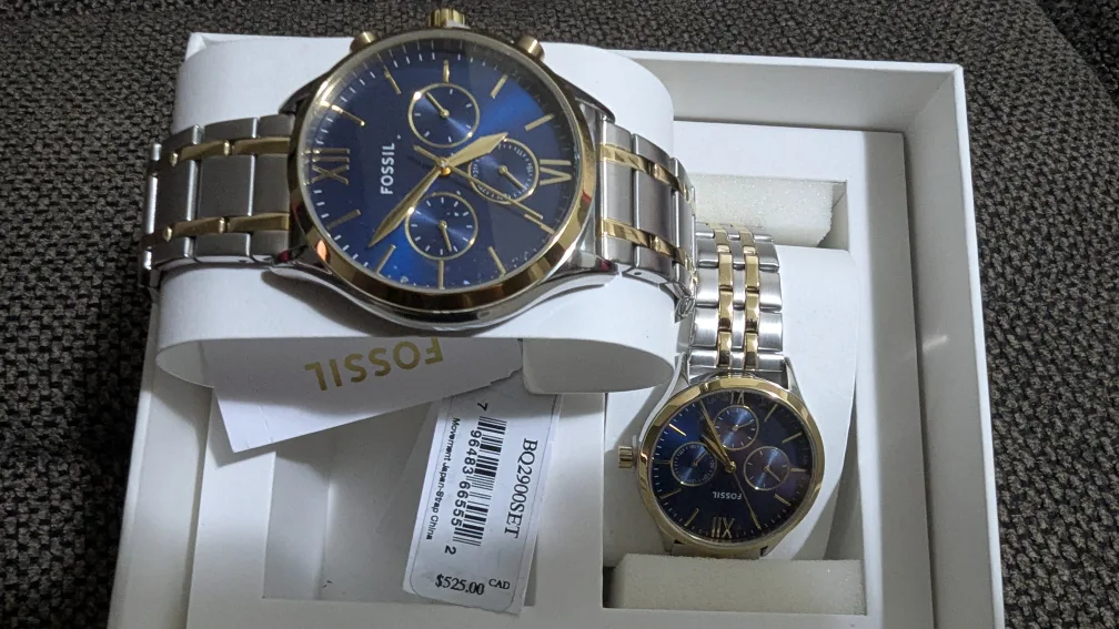 New Fossil His and Her Watch Set/brand new image indicator(2)