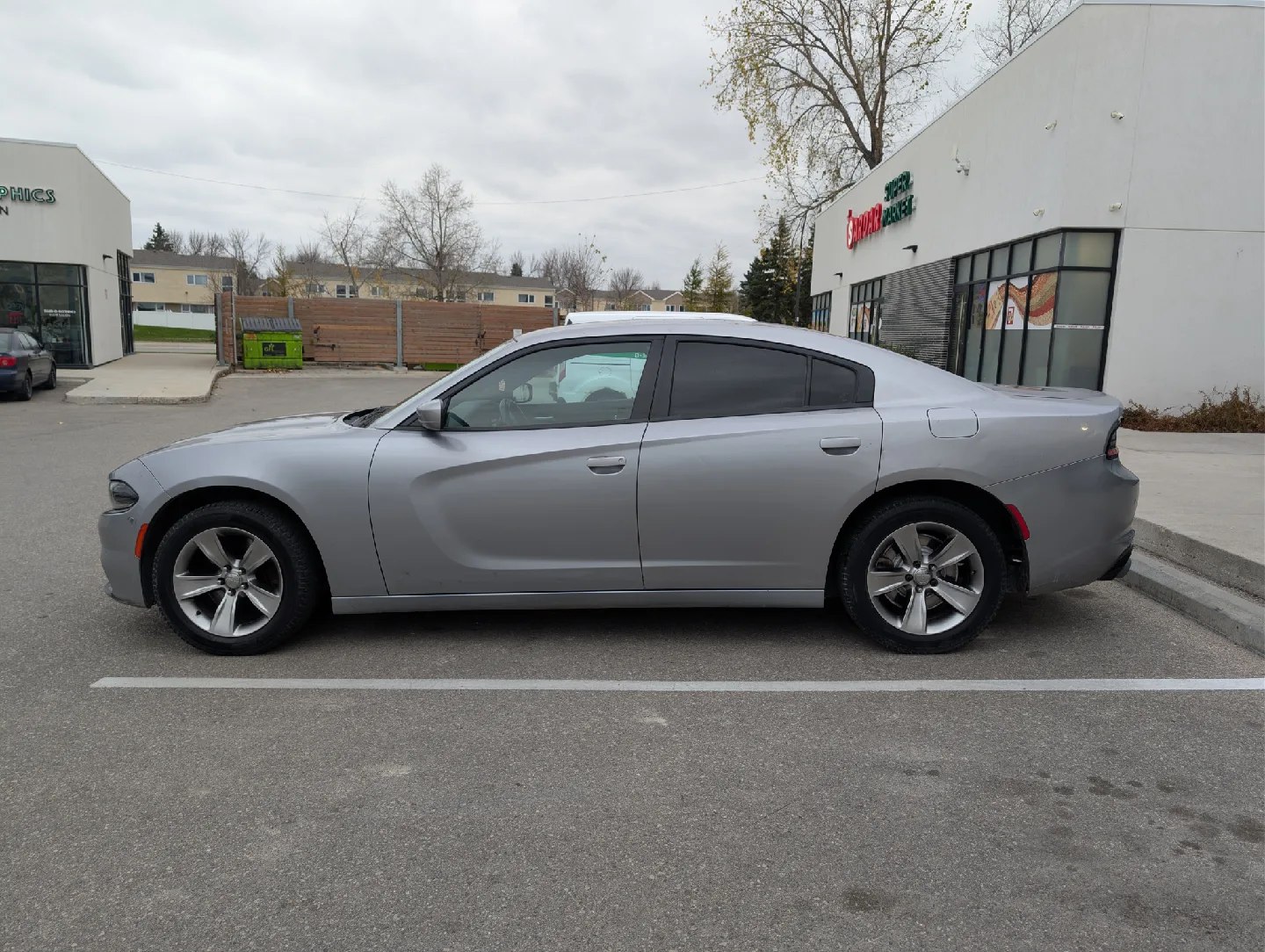 Silver Dodge Charger 2015 image indicator(6)