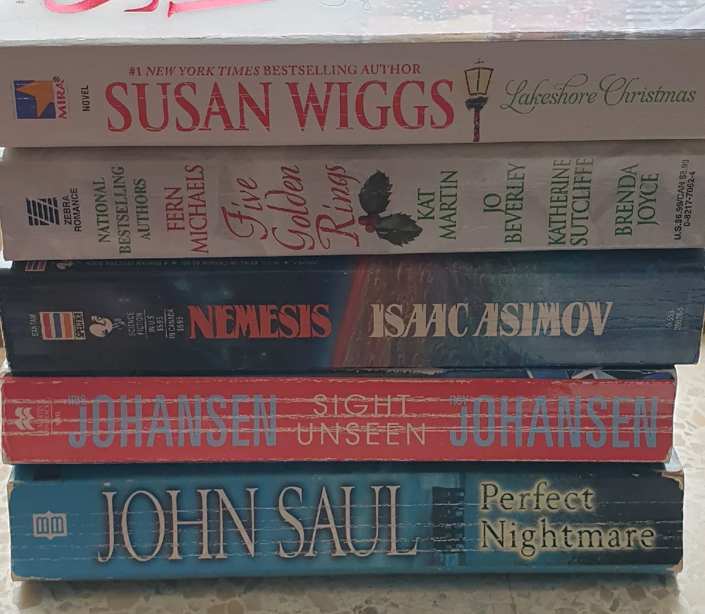 Lot of Various Books image indicator(2)