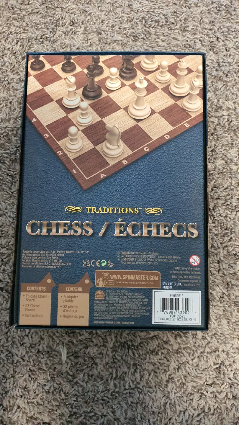 Traditions Chess Set image indicator(2)