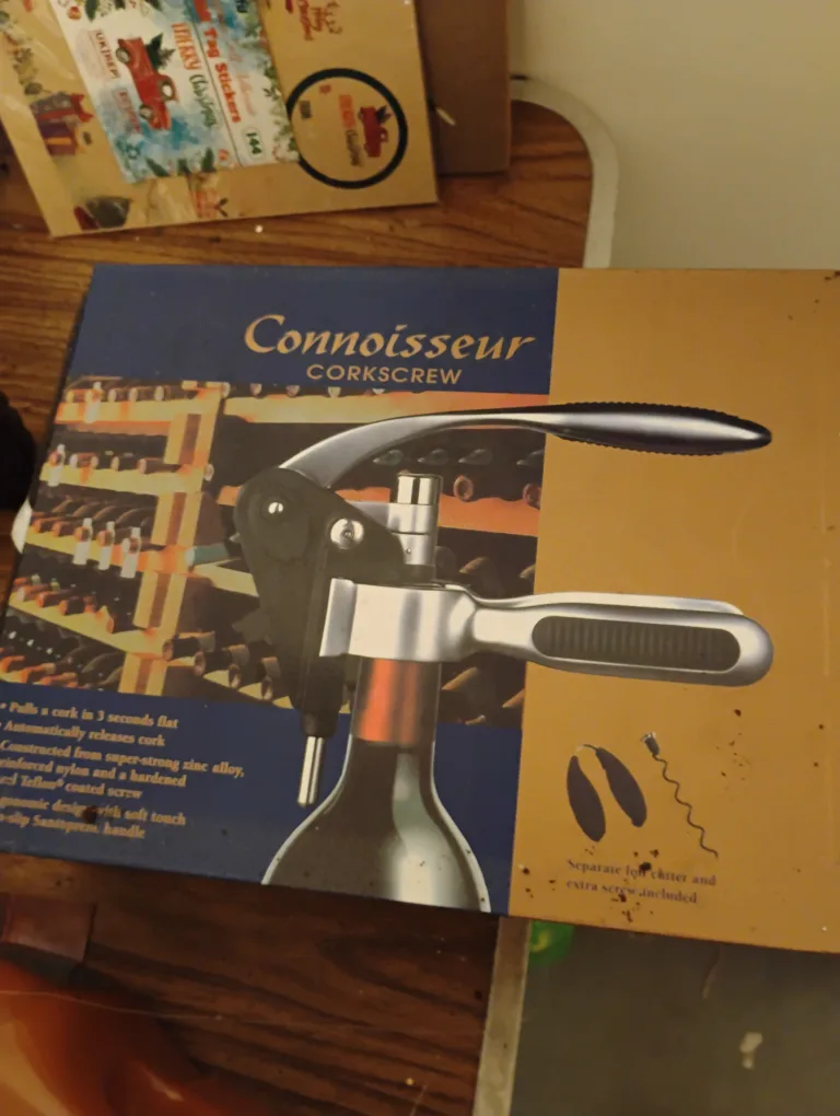 Connoisseur Corkscrew with Accessories thumbnail