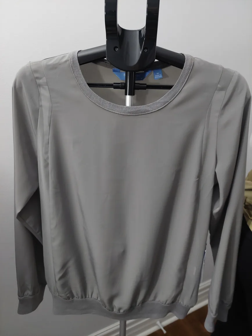 Simply Vera Vera Wang Pullover Top - Size M image indicator(9)