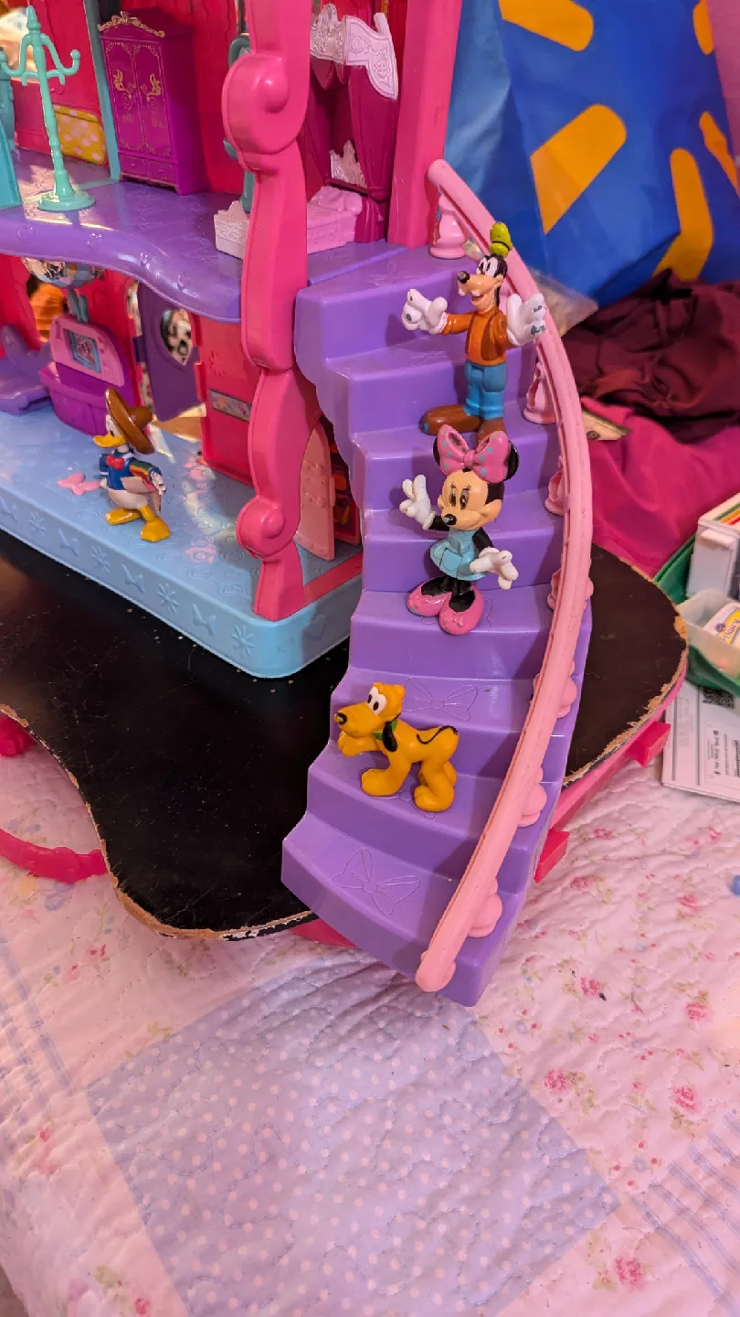Disney Minnie Mouse's Happy Helpers House image indicator(2)