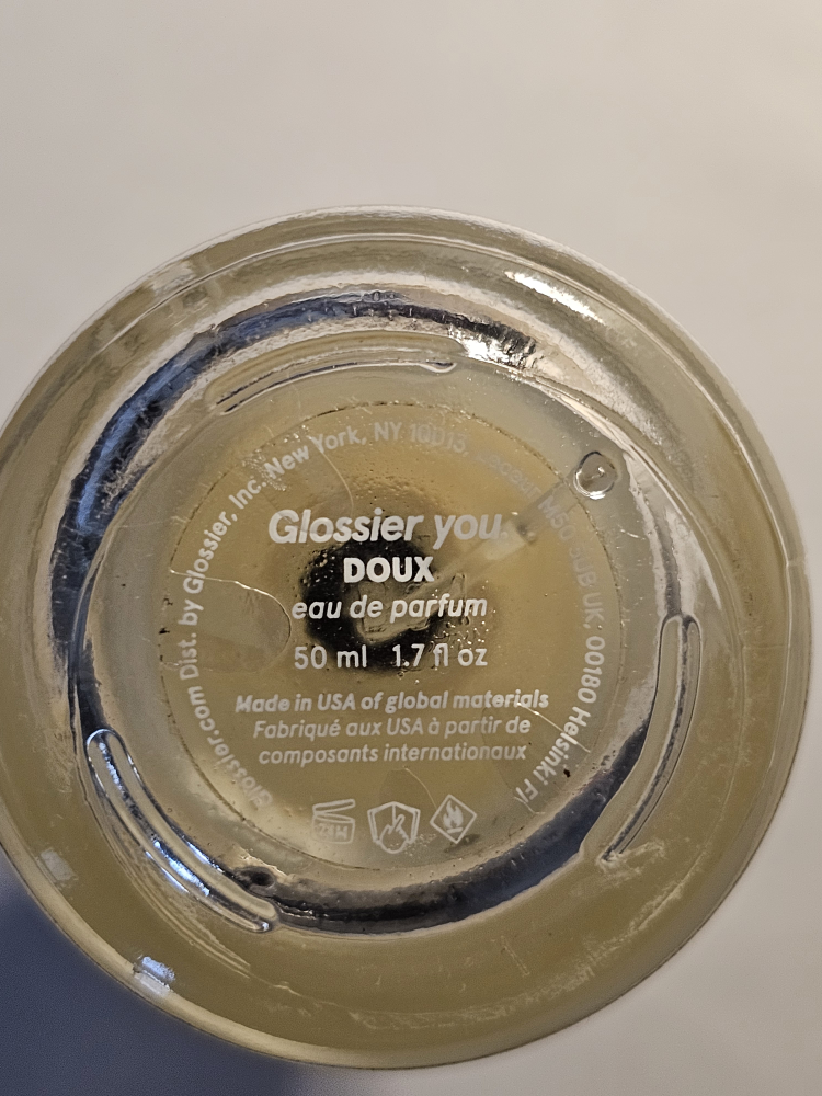 Glossier You Doux Eau de Parfum 50ml - photo 3