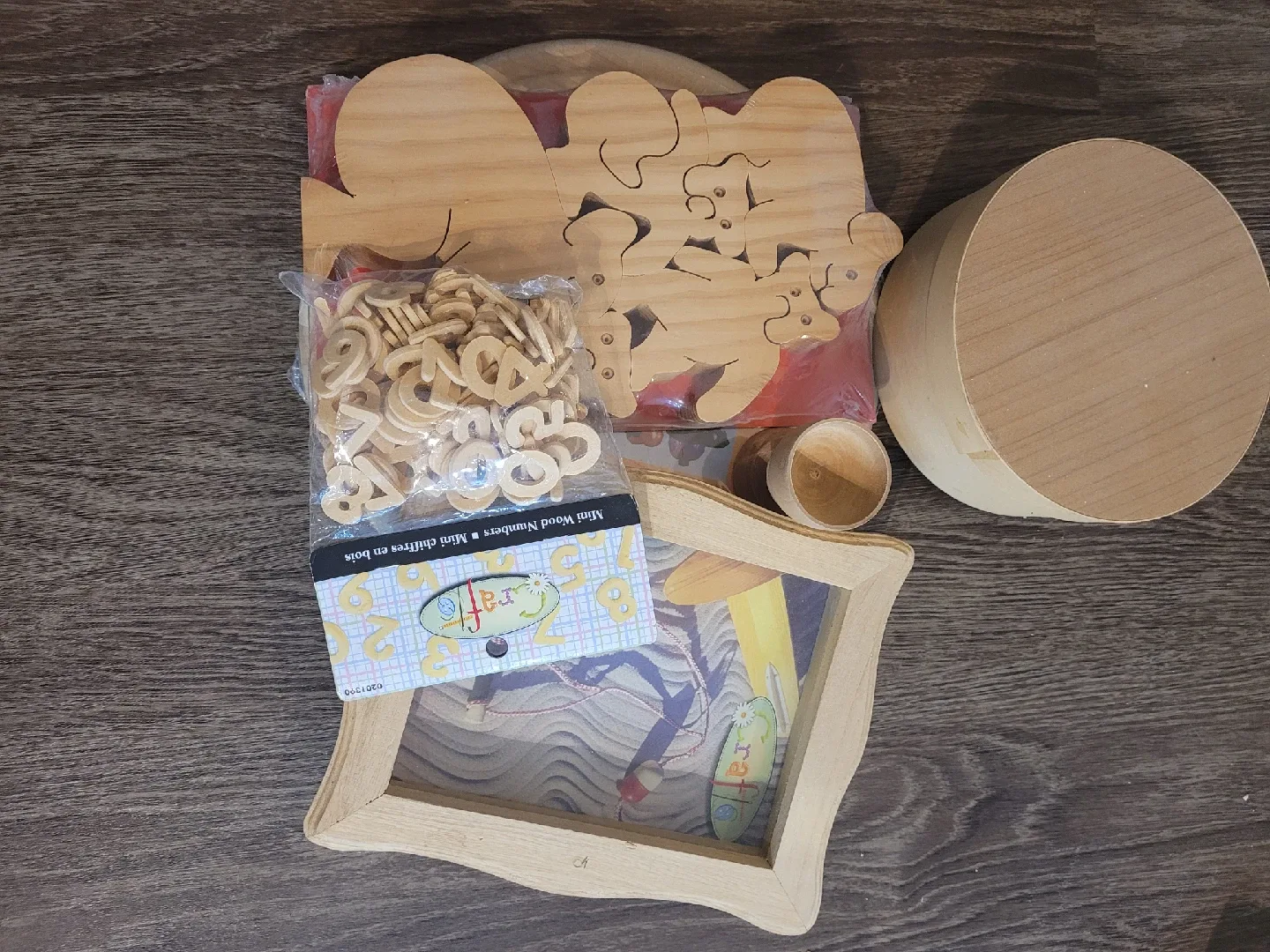 Unfinished Wood Crafting Kit image indicator(4)